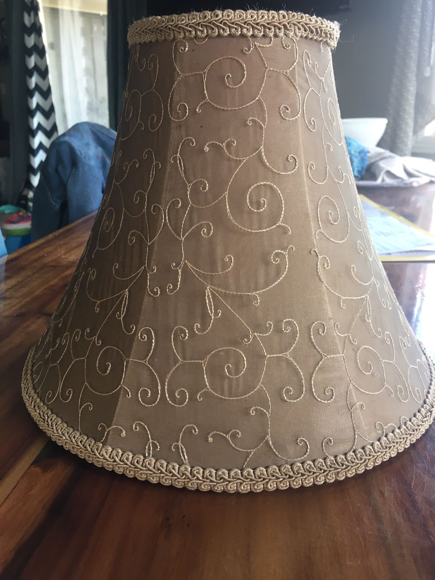 Lamp shade