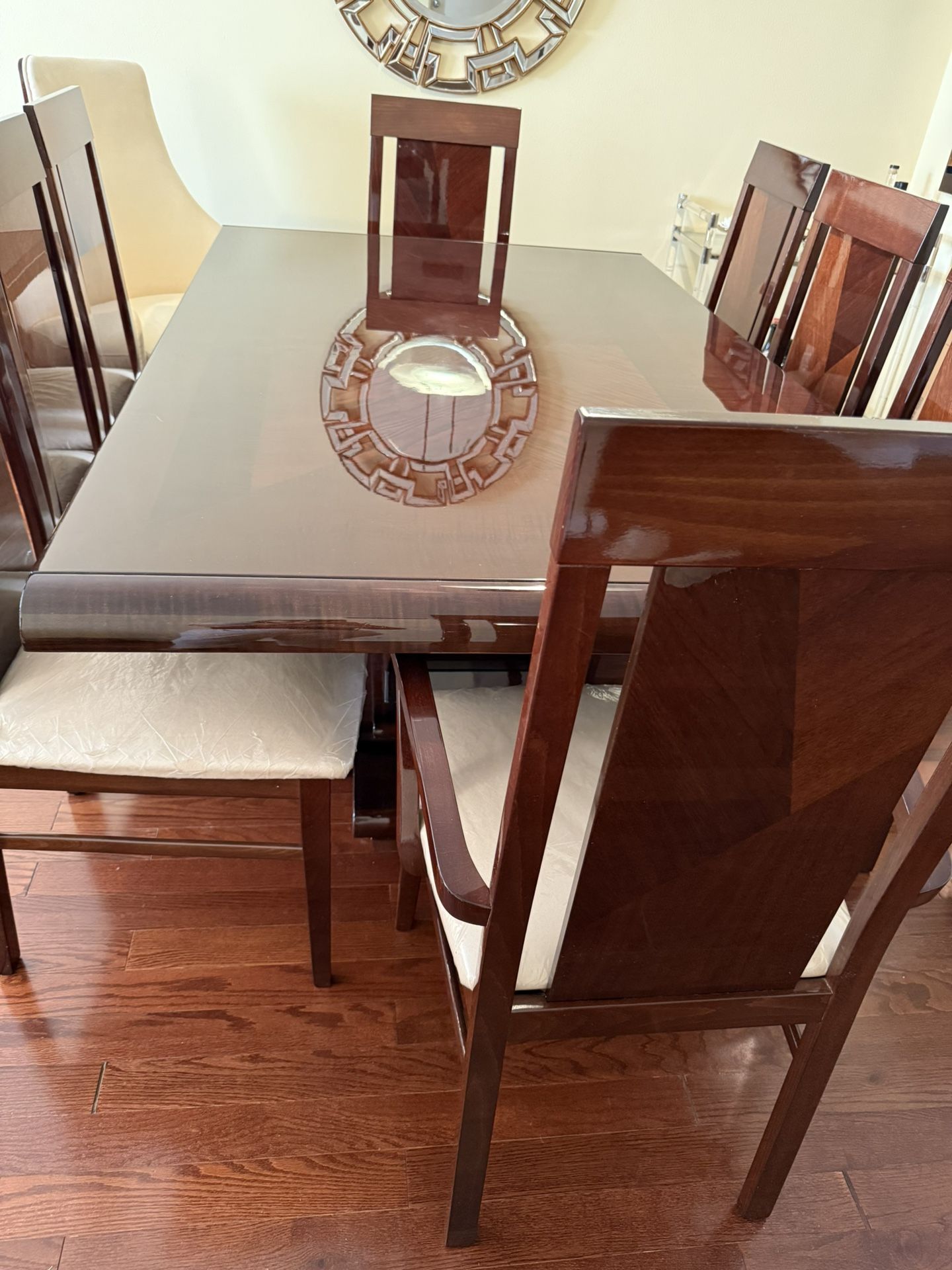 Complete Furniture Set – Sofas, Coffee Table, Dining Table & 8 Chairs