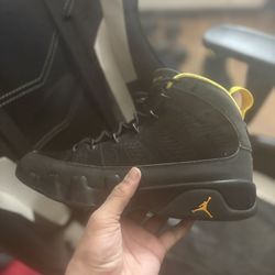 Jordan 9 Size 9.5 