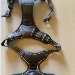 $8 (NEW) No Pull Dog Harness – Front Clip, Heavy-Duty, Reflective, Easy Control Handle for Large Dogs (Black)