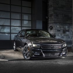 Dodge Charger mid 2000’s transmission and/or engine hemi for sale! 