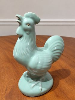 Beautiful vintage mid-to-late 20th-century ceramic rooster