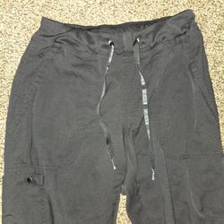 Scrubs Tops And Bottoms 