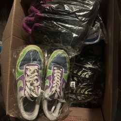 Wholesale Women/men/kids Sneakers 