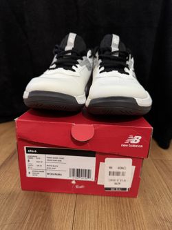New Balance Women’s 696v6 Hard Court Size 8 Shoes