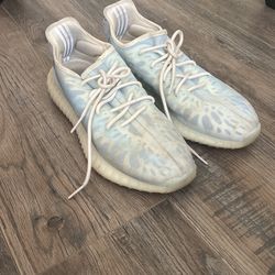 Yeezy 350 Mono Ice