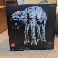 Lego Star Wars UCS AT AT 75313