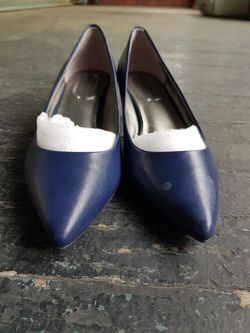 Bandolino Flora Women Navy Blue Heels Shoe