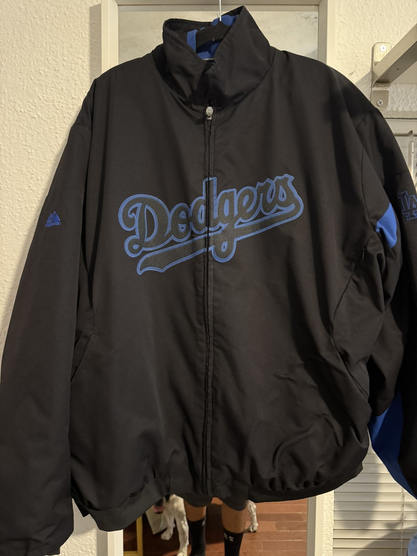 Majestic Athletic Los Angeles Dodgers black and blue bomber jacket