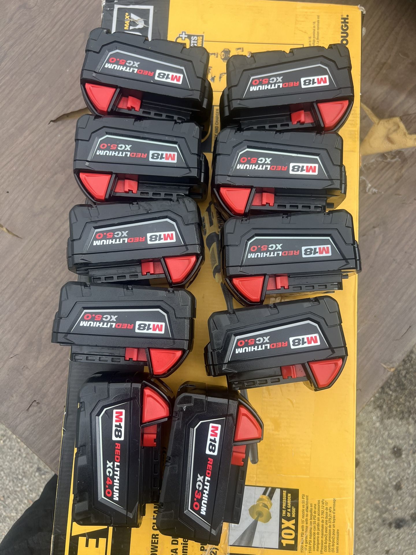 Milwaukee Battery 10.battery Fur $450