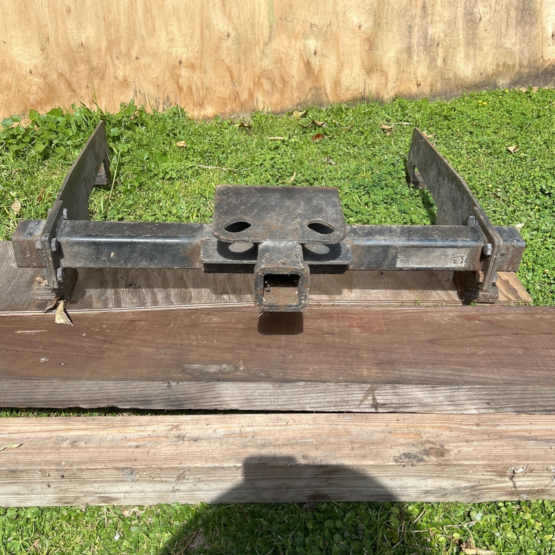 Tow Hitch for Sale in Whittier, CA OfferUp