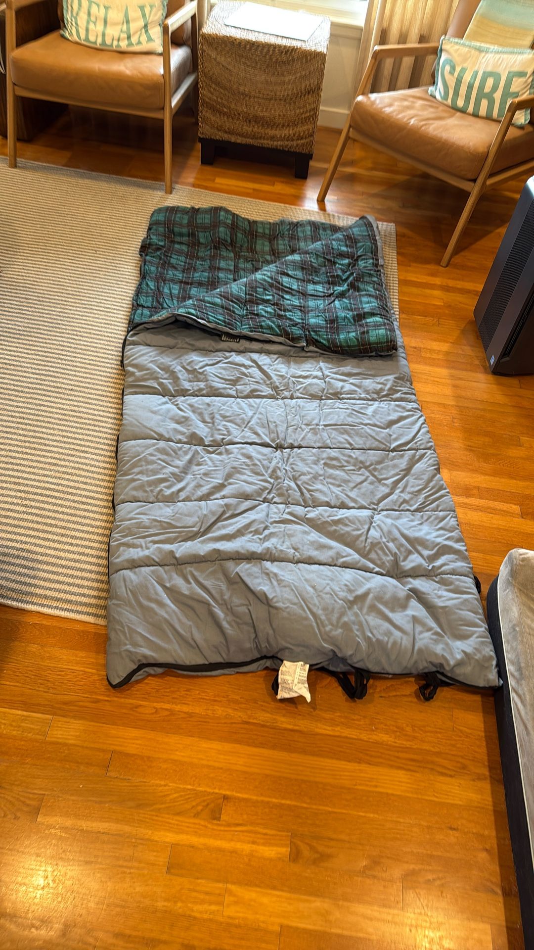 FREE 2 Large Sleeping Bags That Can Zip Together To Create On Big Queen Sized Bag For A Couple. Used Once Or Twice.