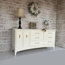 MCM Dresser - Entertainment Center - Sideboard - Buffet - TV Console - Bedroom Set - Dresser Set