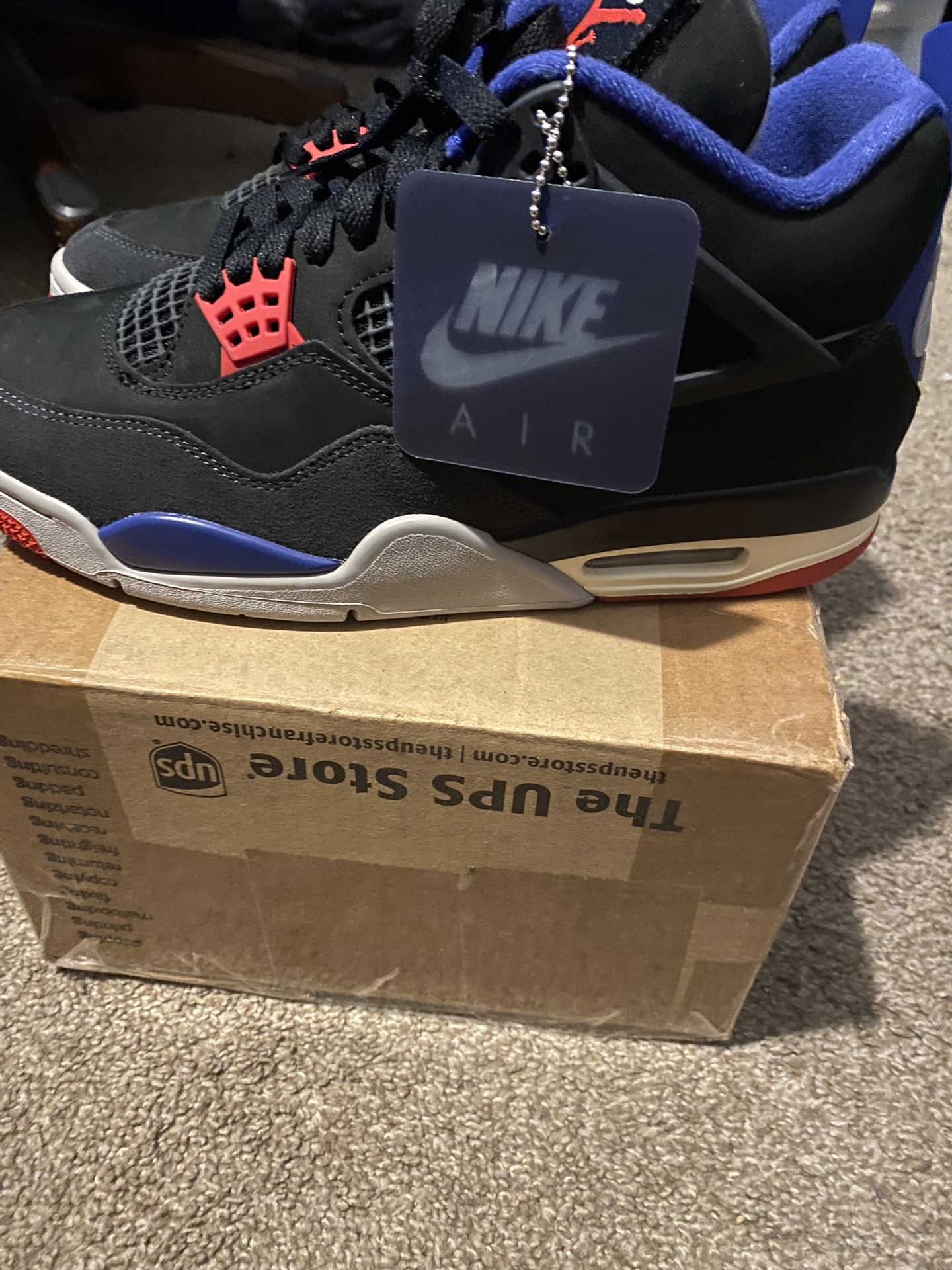 jordan 4 retro rare air (white lettering) size 10