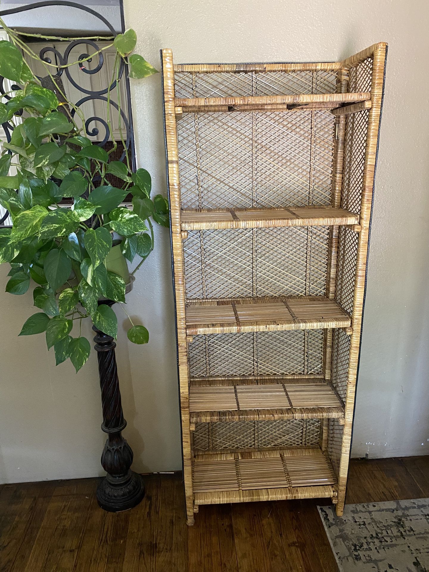🪴🌱🪴🌱 Rattan Shelving Unit🪴🌱🪴🌱