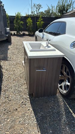 Bathroom vanity 40 inches wide 34 inches tall