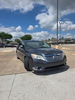2011 Toyota Avalon