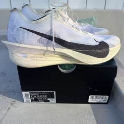 Nike Vaporfly 4 Size 11.5. 15 Miles On These 