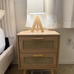 Nightstands With Lamps X2 