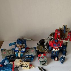 VINTAGE TRANSFORMERS ACTION FIGURES 