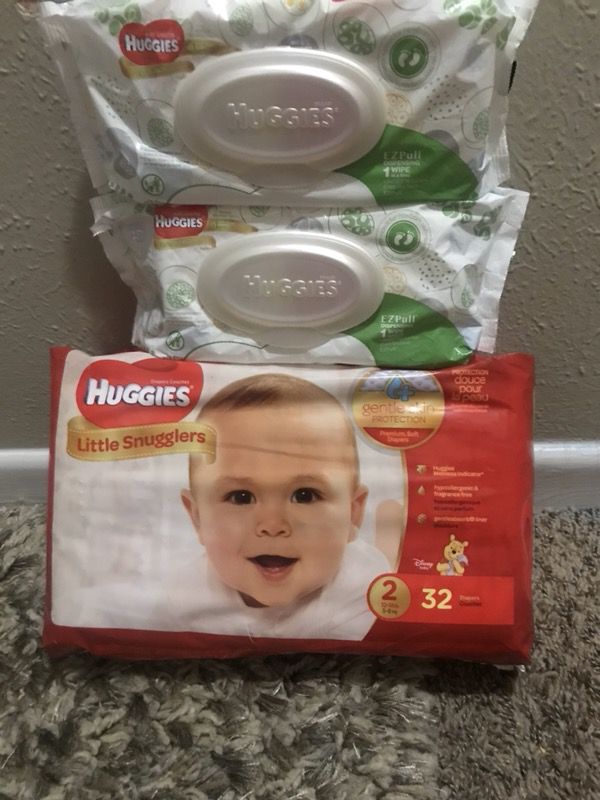 Huggies little snugglers size 2 with 2 packs of wipes