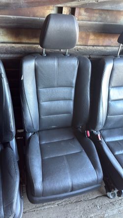 Leather seats for crosstour