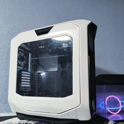 Corsair White Gaming PC Case with 5 Fans