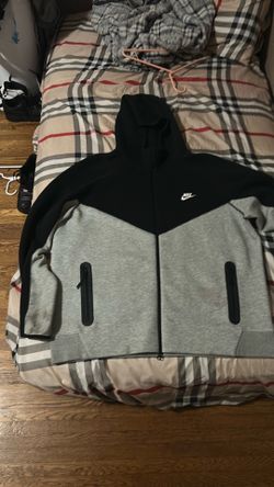 Nike tech