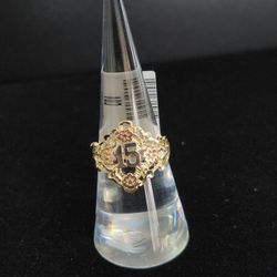 Ladies 15 Ring Yellow Gold Size 8