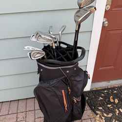 Mens Mizuno golf club set.  Complete right handed set with golf bag