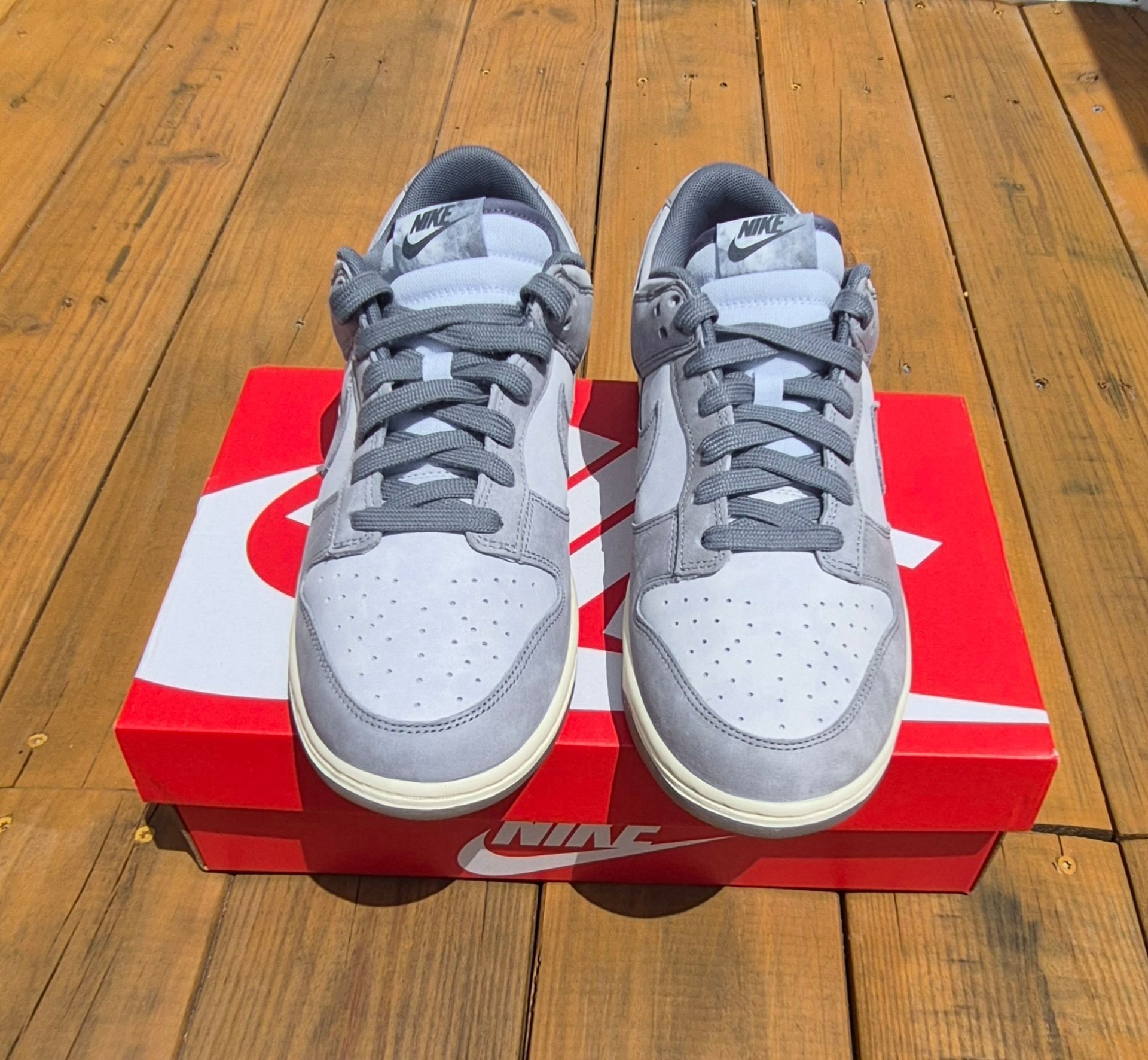 Nike Dunk Low Cool Grey Women's 10.5 /Men's 9 FV1167-001 Grey Football New W/Box