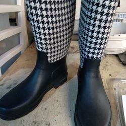Rainboots