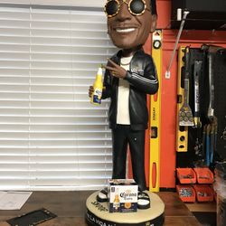 ***Rare***Snoop Bobblehead