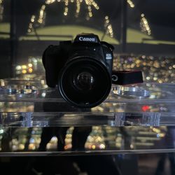 Canon 4000D
