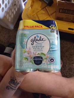 Glade Dewdrop Petals