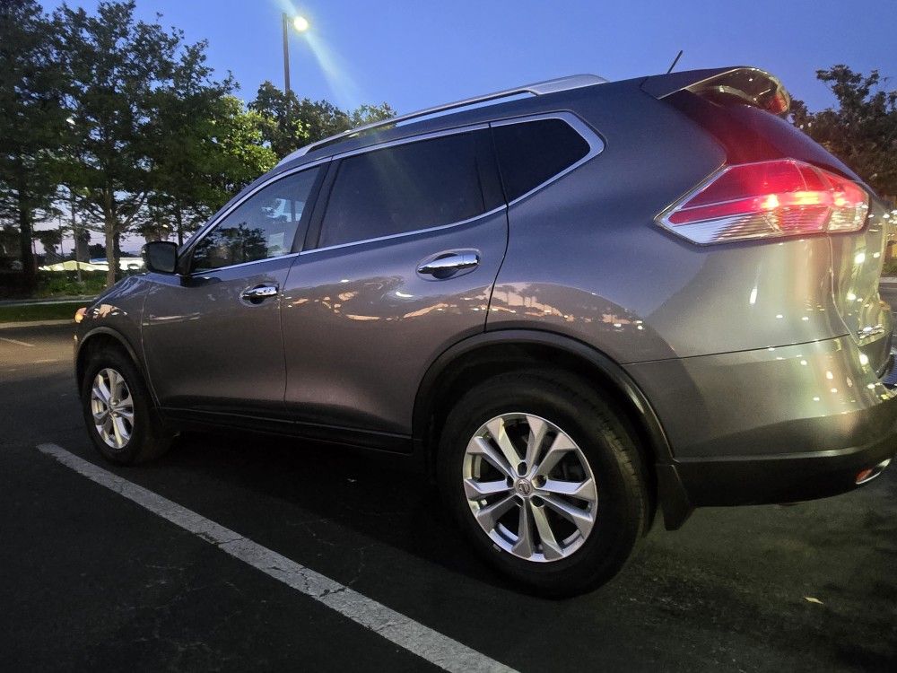 2016 Nissan Rogue