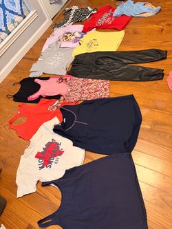 Sz Small Women's Clothing Bundle