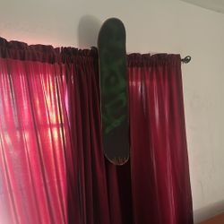 Complete Skateboard