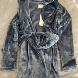 Ugg Robe
