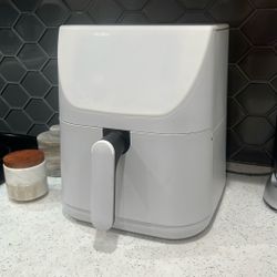 Air fryer 