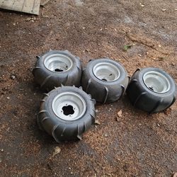 sand tires And boots