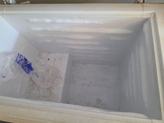 Frigidaire Chest deep freezer