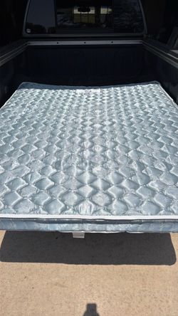 Queen mattress for couch bed