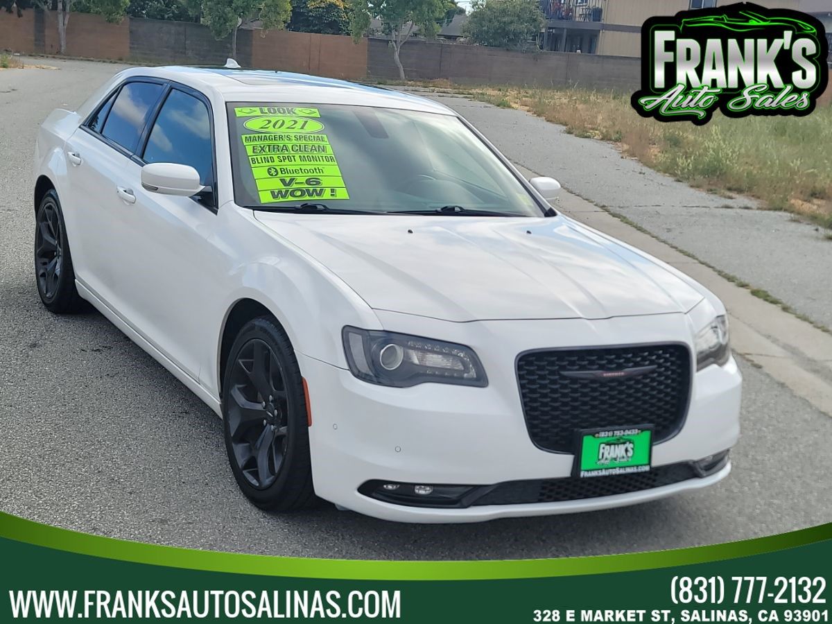 2021 Chrysler 300