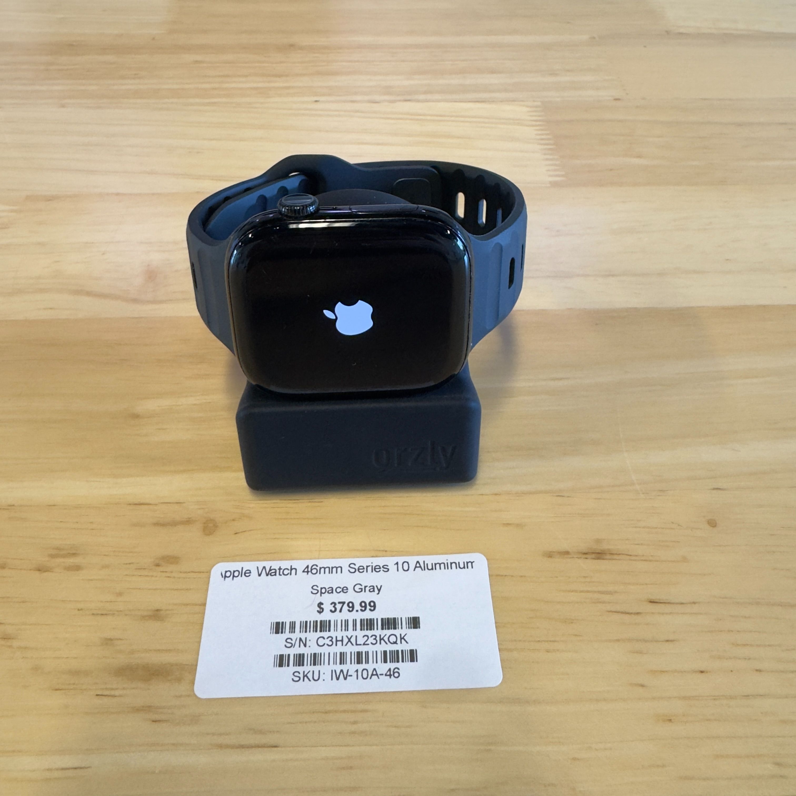 Apple Watch Series 10 46mm Aluminum – Space Gray