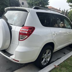 2011 RAV4 2D 