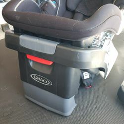 Graco Baby Car Seat $25 Each