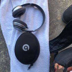 Solo Wireless Beats