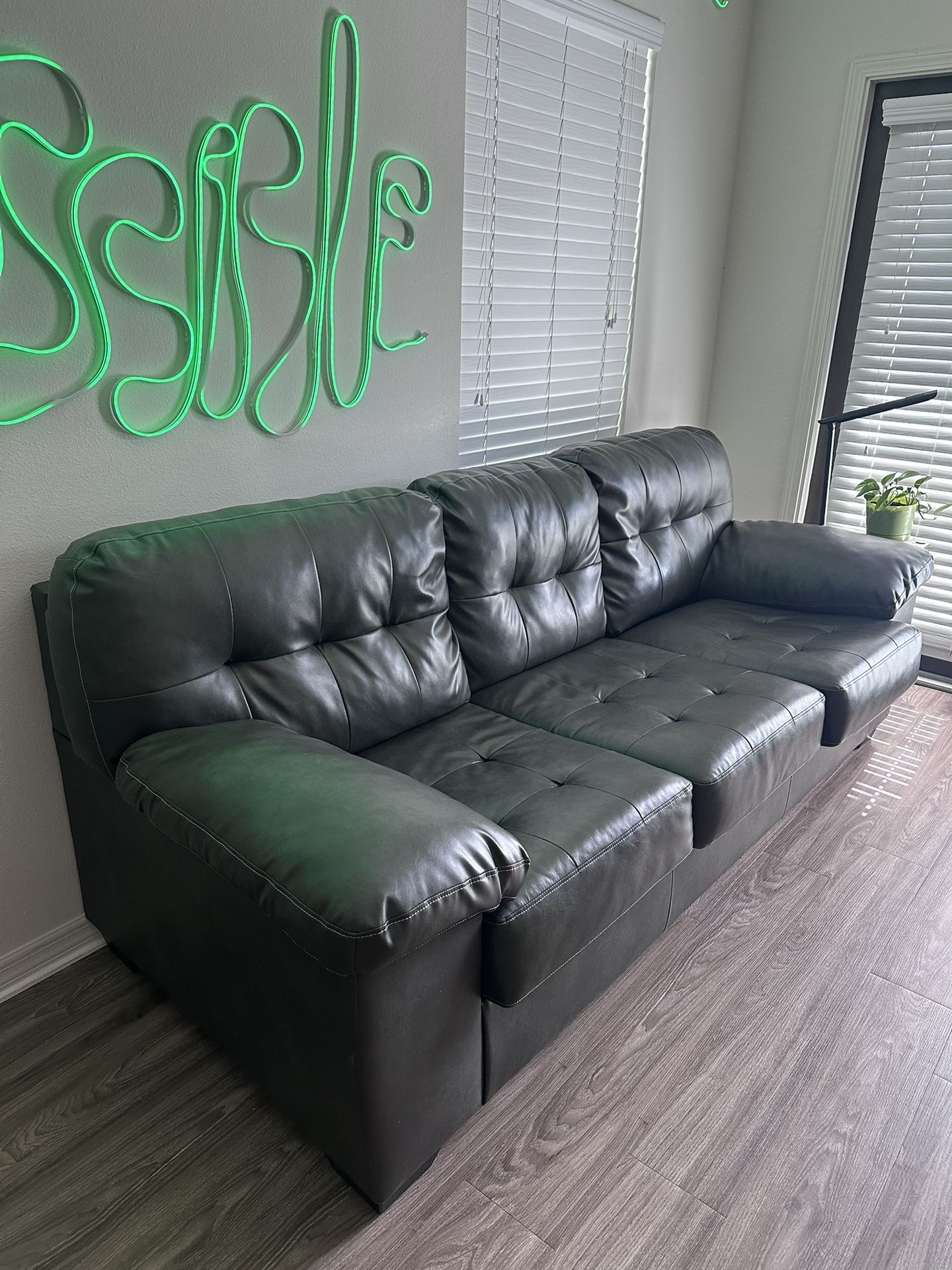 Sofa Genuinely Leather