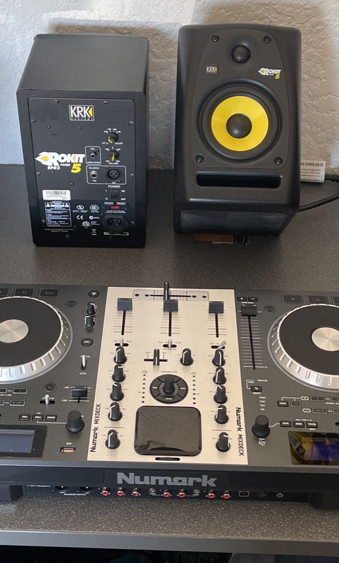 Numark Mixdeck With KRK 5 Speakers and Stands